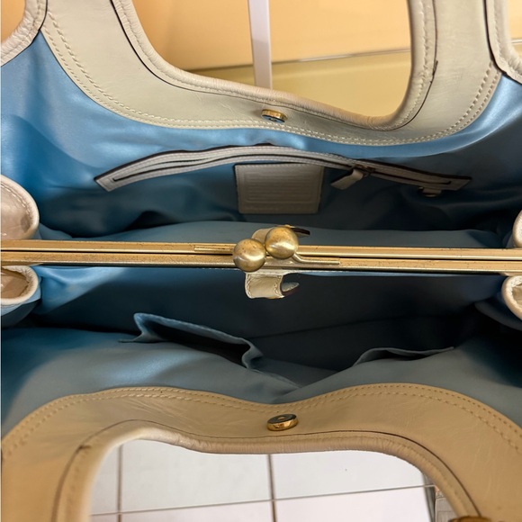 Coach Ergo Pleated Leather Kisslock Shoulder Bag - Picture 5 of 6